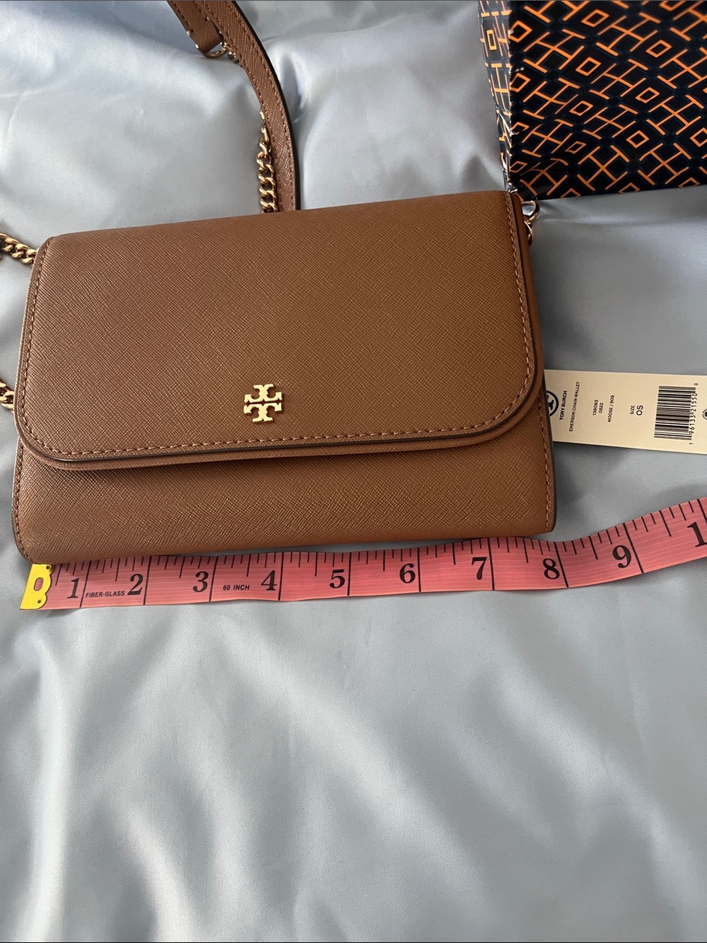 Tory Burch Mocha Leather Crossbody with Gold Chain - Picture 4 of 6